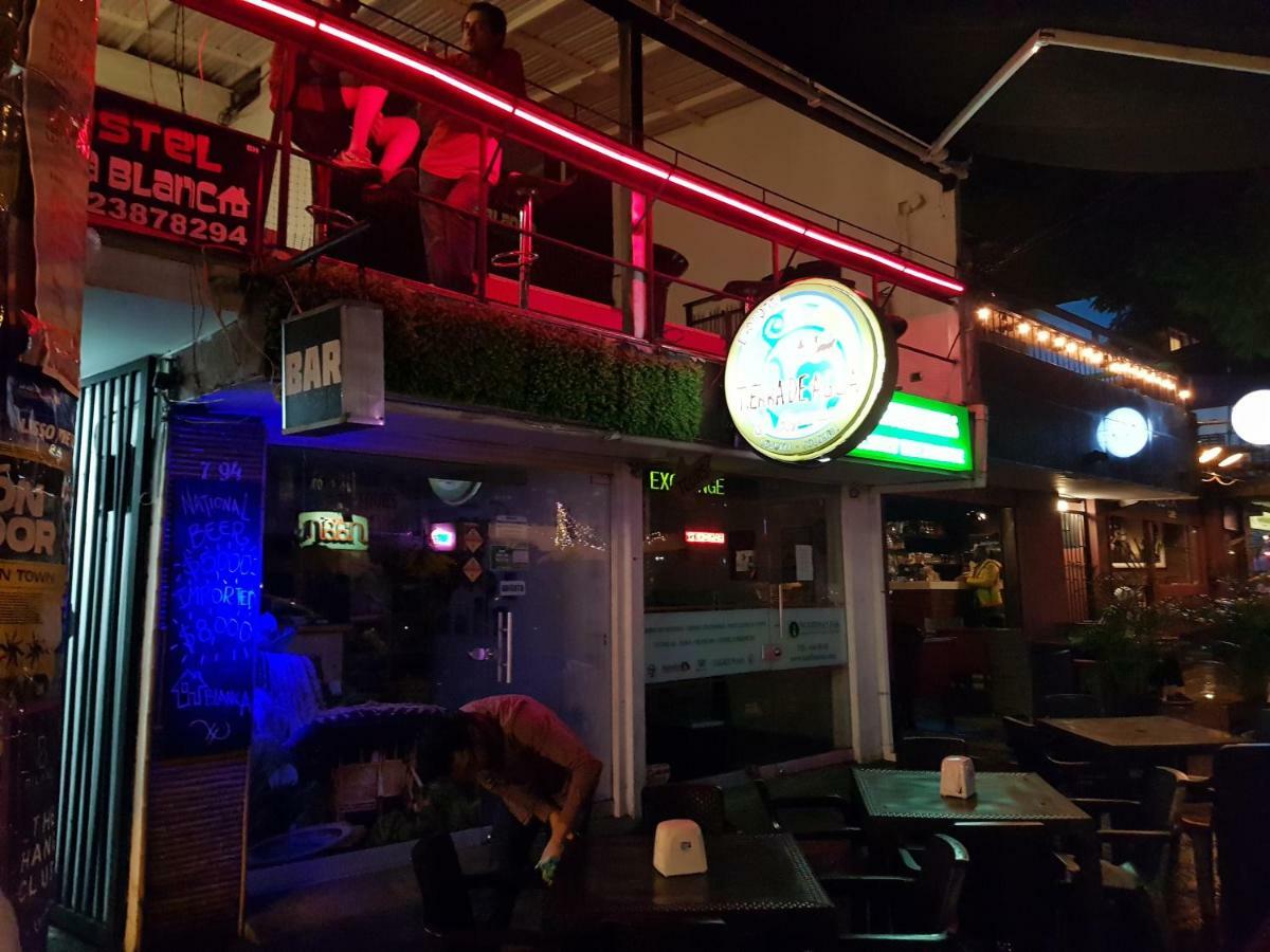 Casa Blanca Hostel Medellín Exteriér fotografie